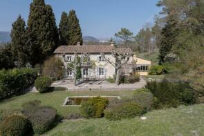 Photo of Provence-Alps-Cote d`Azur, Alpes-Maritimes, Chateauneuf De Grasse