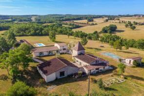 Photo of Aquitaine, Lot-et-Garonne, Tournon-d'Agenais