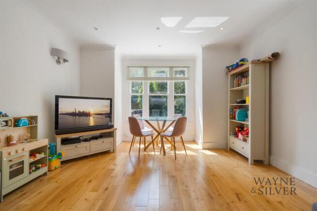 Holly Hill, NW3