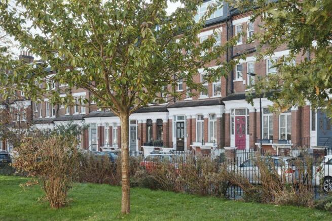 Primrose Gardens_EXT_041-Edit.jpg
