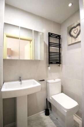 Ensuite Shower Room