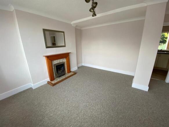 Lounge / Reception Room