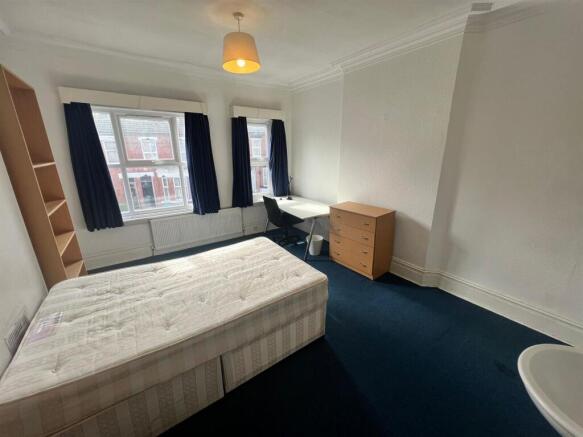 Room 4