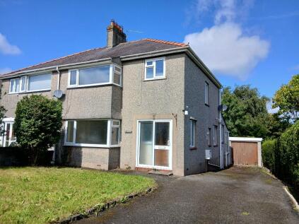 Bangor, Gwynedd, LL57