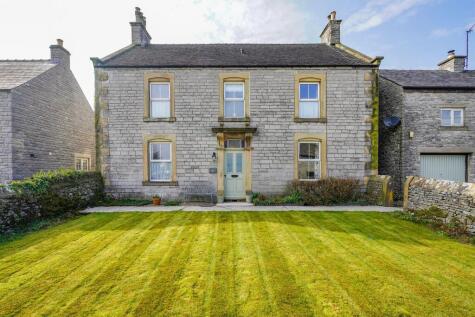 Chapel Street, Monyash, DE45