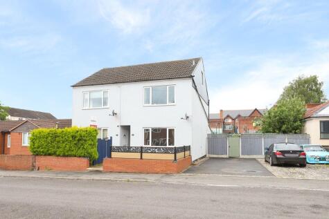 South Street North, New Whittington, S43