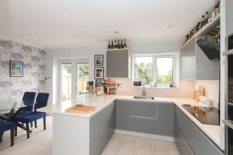 Orchards Way, Chesterfield, S40