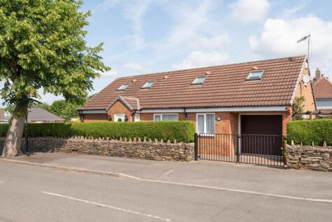 Manor Avenue, Brimington, S43