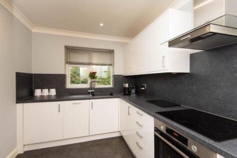 Cheedale Close, Chesterfield, S40