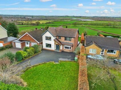 Main Road, Stretton, DE55