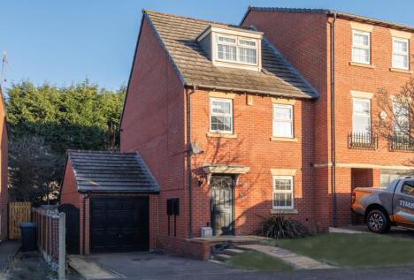 Hartfield Close, Hasland, S41