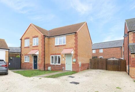 Masefield Avenue, Holmewood, S42