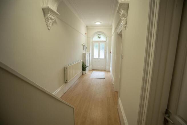 15 beach hill road entrance.jpg