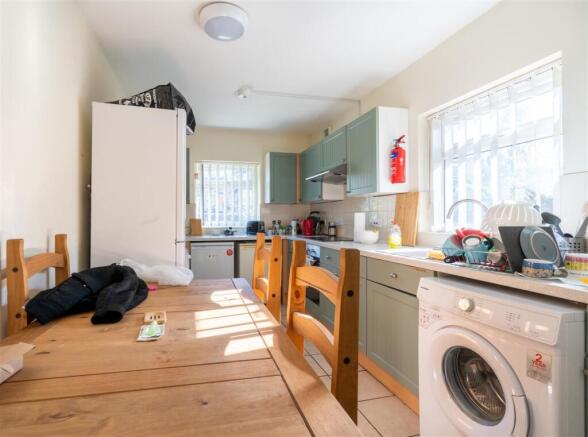 Kitchen_.jpg