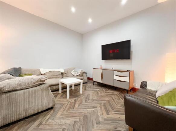 IMG_7068 Netflix .jpg