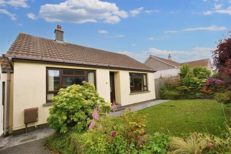 Trelawney Avenue, Treskerby, Redruth