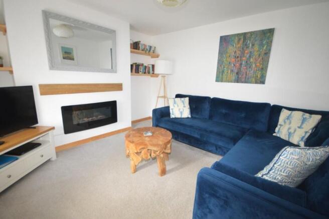 DSC_0025 (Medium).JPG