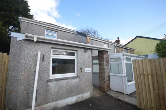 DSC_0022 (Medium).JPG