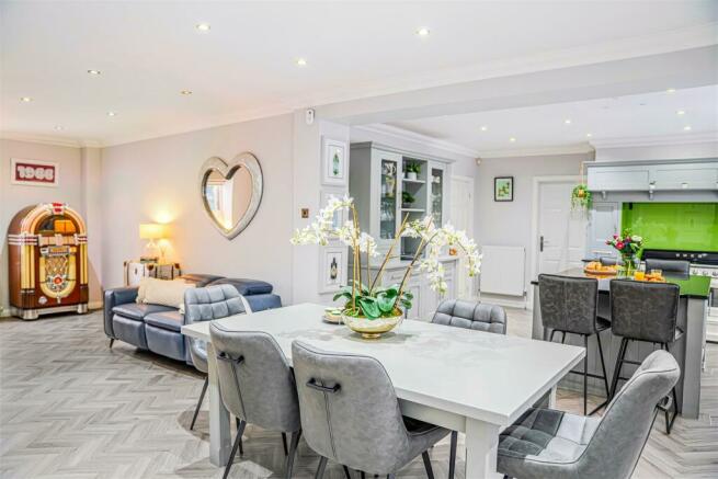 Open plan kitchen area