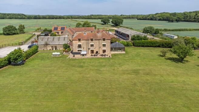 Welcome to Warsop Cottage Farm...