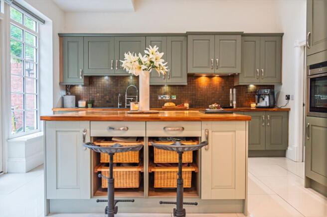 Open plan Country Kitchen/Dining