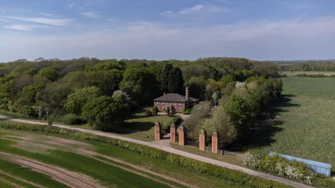 Welcome to Saundy Park Hall...