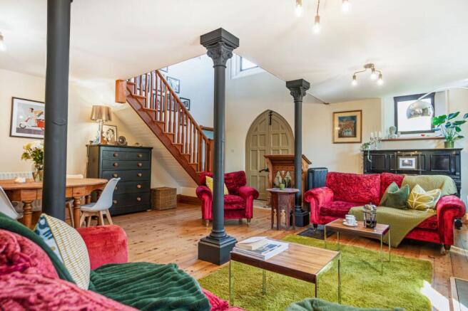 Sociable entertaining space