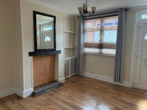 Sitting Room.JPG