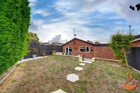 Sycamore Avenue, Evesham