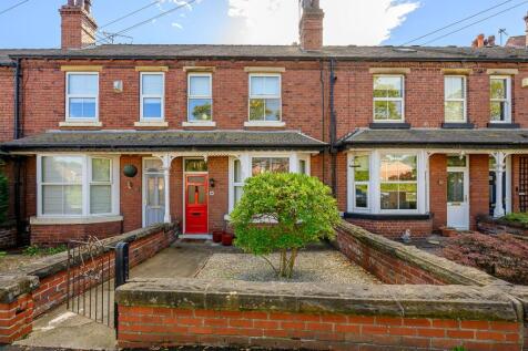 Leeds Road, Tadcaster, LS24