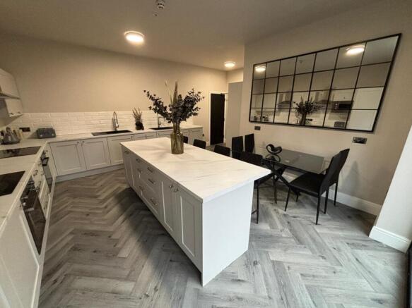 Kitchen 6