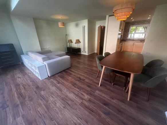 Living Room G