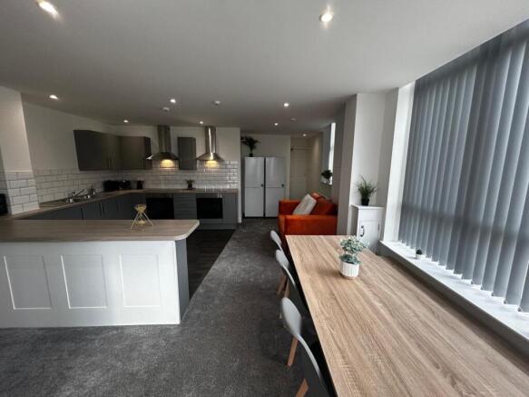 Communal Area 6