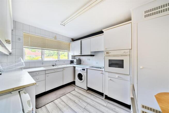 Kitchen: