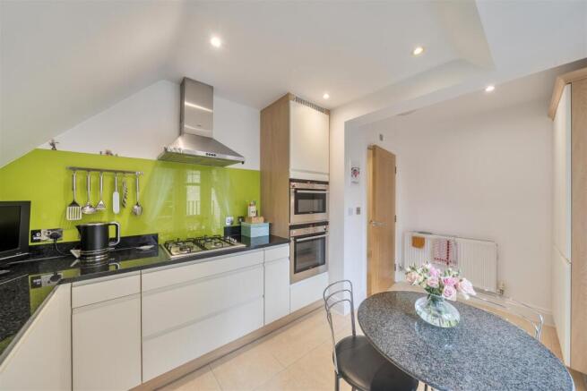 Kitchen: