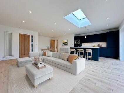 Albany Drive, Herne Bay, Kent, CT6