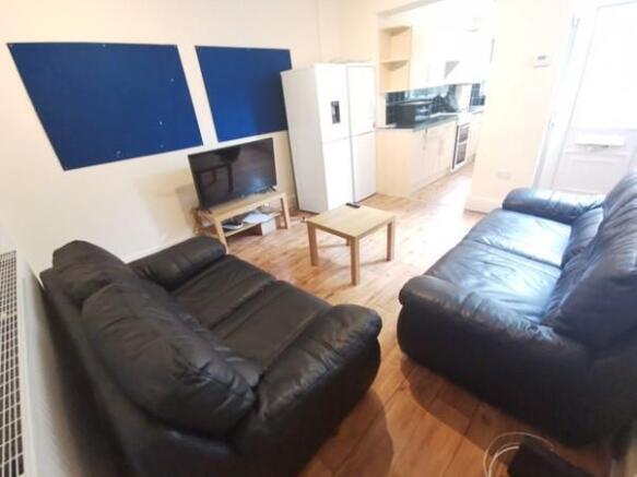 lounge 3.jpg