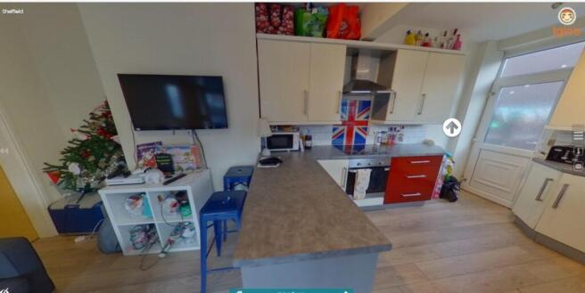 kitchen 1.jpg