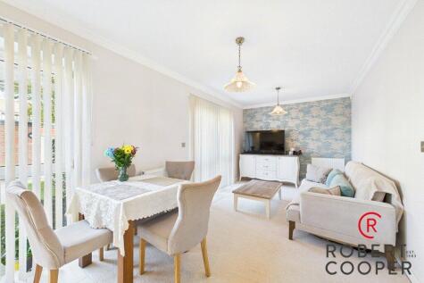 Arla Place, Ruislip, HA4