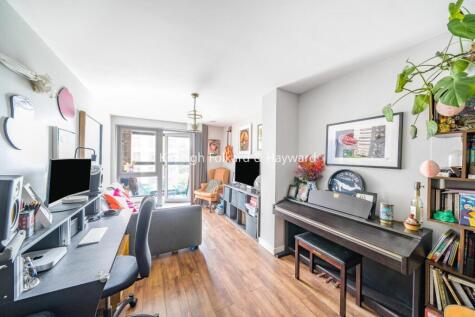 Whetstone, London, N20