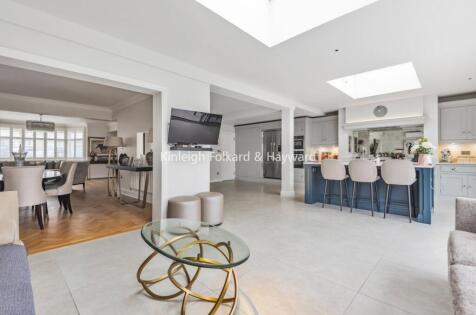 Sandringham Gardens, North Finchley, London, N12