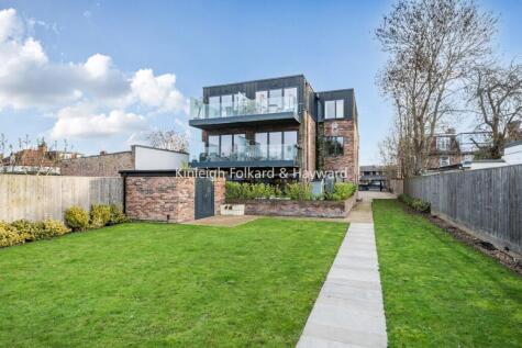 Woodhouse Road, London, N12