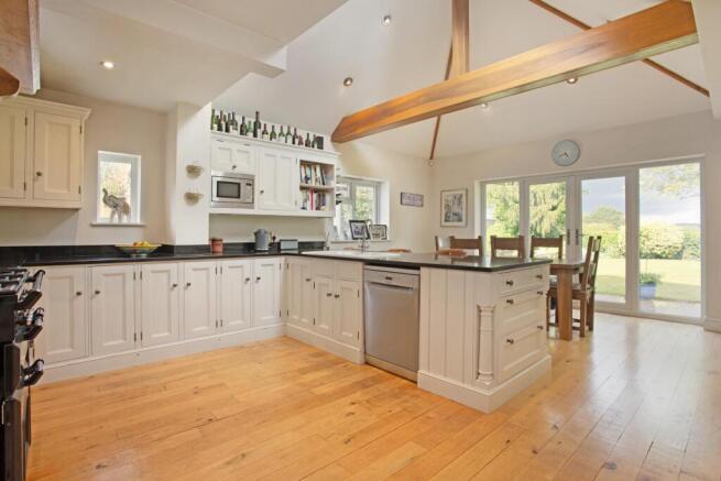 Kitchen / Dining Room