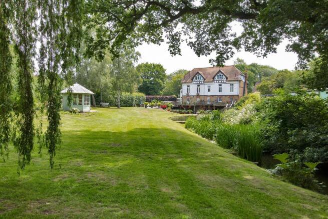 Garden / Rear of property