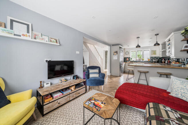Open Plan Living Room/Kitchen