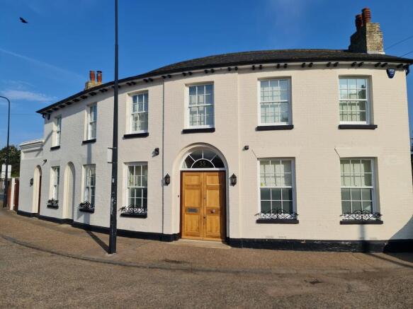 4d4bd637-2845-47b...