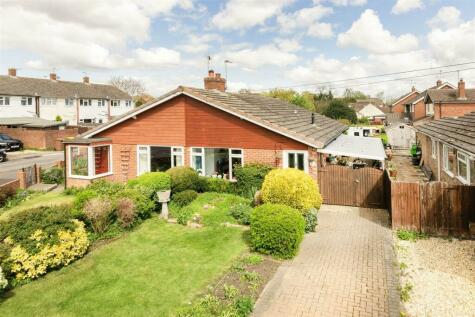 Didcot - 2 bedroom semi-detached bungalow for ...