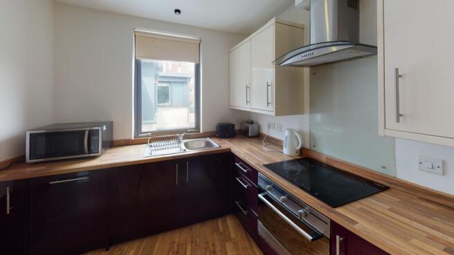 Flat-6-101-Queens-Ro