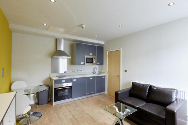 66 Queens - 1 Bed -