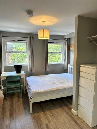 F3, 58baldwin Street